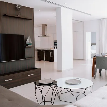 Villa Vivo Mare Beachfornt - Azure