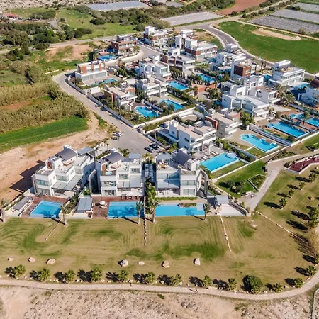 Villa Vivo Mare Beachfornt - Azure