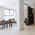 Vivo Mare Beachfornt - Azure Ayía Nápa