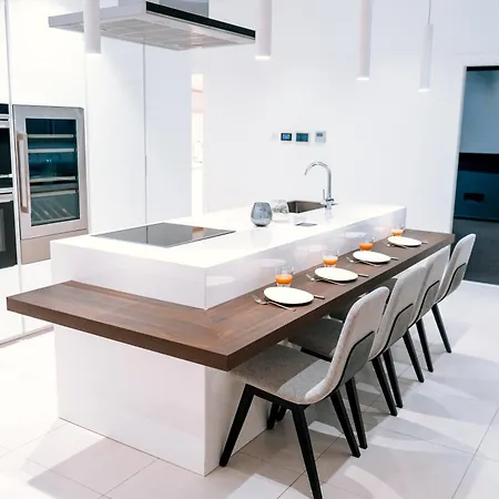 Vivo Mare Beachfornt - Azure Айя-Напа