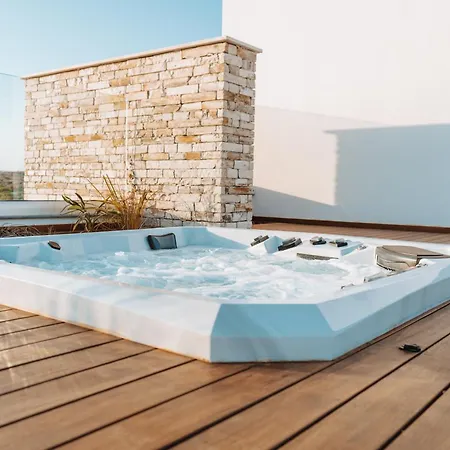 Villa Vivo Mare Beachfornt - Azure
