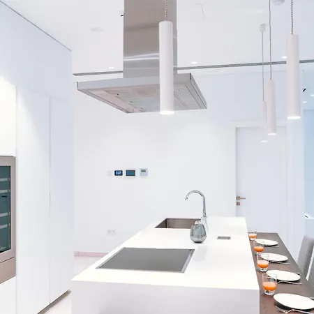 Вилла Vivo Mare Beachfornt - Azure