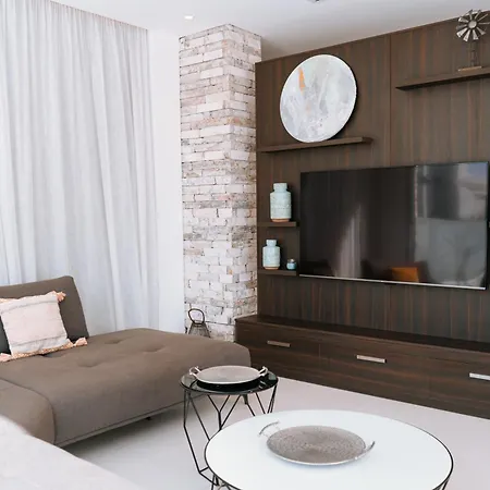 Vivo Mare Beachfornt - Azure Villa *