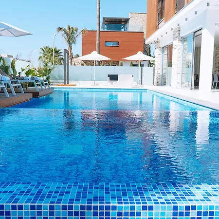 Вилла Vivo Mare Beachfornt - Azure Айя-Напа