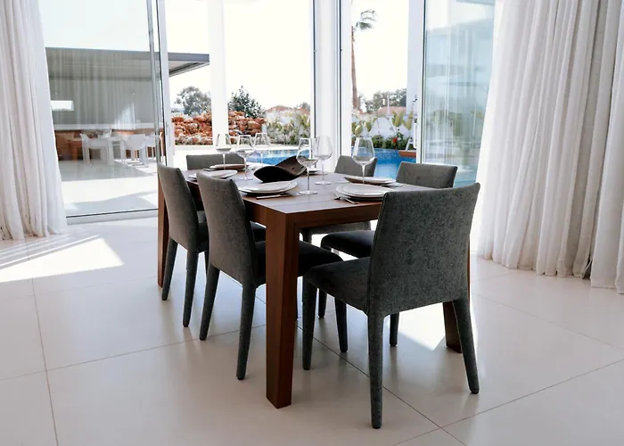 Vila Vivo Mare Beachfornt - Azure *